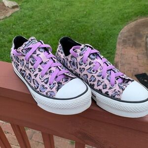 Girls Converse All Star pink purple leopard shoes size 3